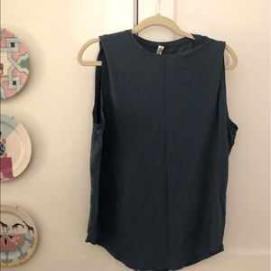 Lululemon Brunswick Muscle Tank sleeveless top
